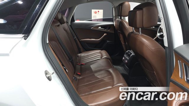 Audi A6 2016 — photo 12