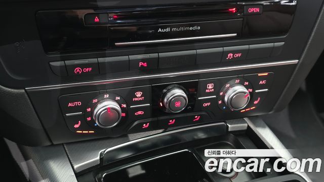 Audi A6 2018 — photo 16