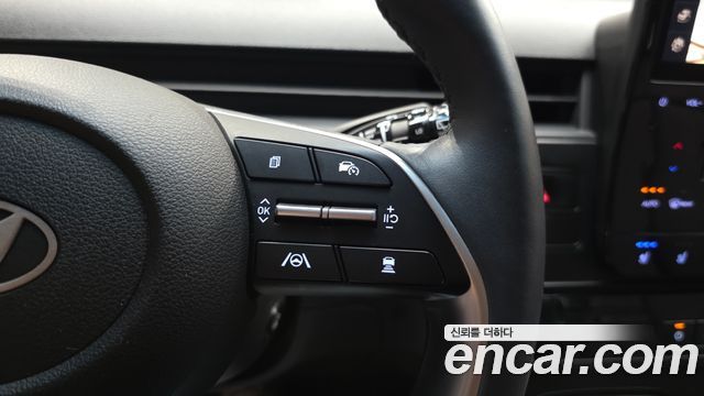 Hyundai Staria 2025 — photo 33