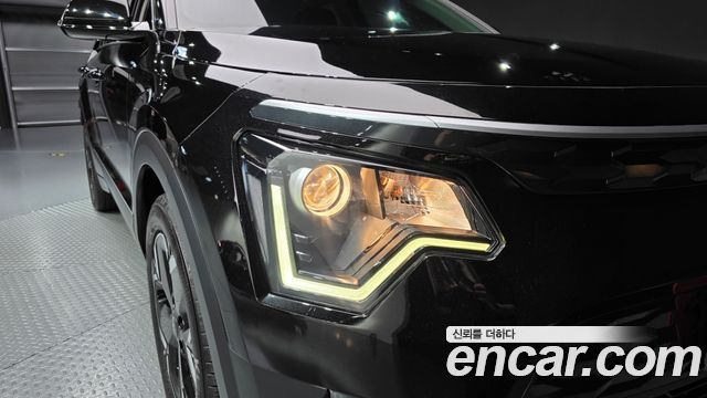 Kia Niro 2024 — photo 8