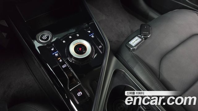 Kia Niro 2024 — photo 12