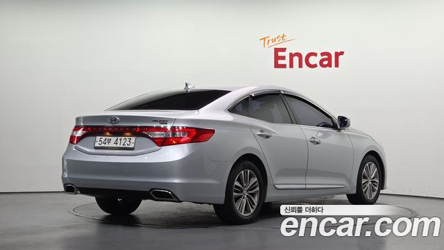 Hyundai Grandeur 2015 — photo 2