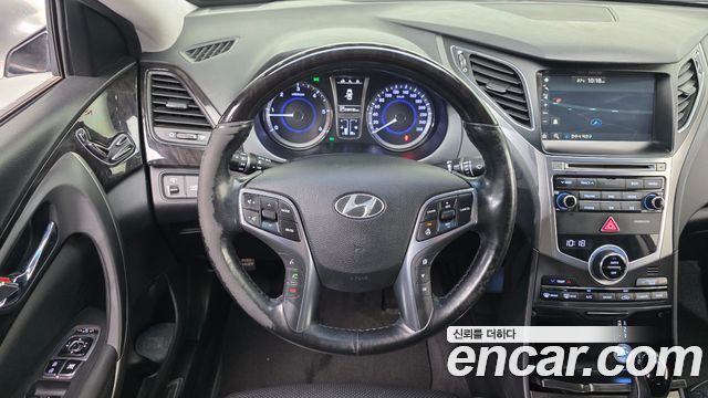 Hyundai Grandeur 2015 — photo 14