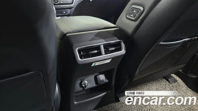 KG Mobility Rexton 2021 — photo 32
