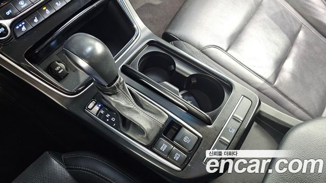 Hyundai Grandeur 2018 — photo 9