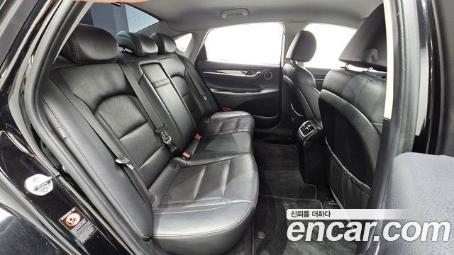 Hyundai Grandeur 2018 — photo 18