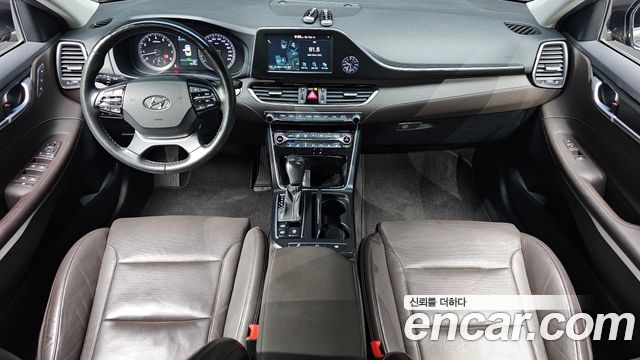 Hyundai Grandeur 2019 — photo 10
