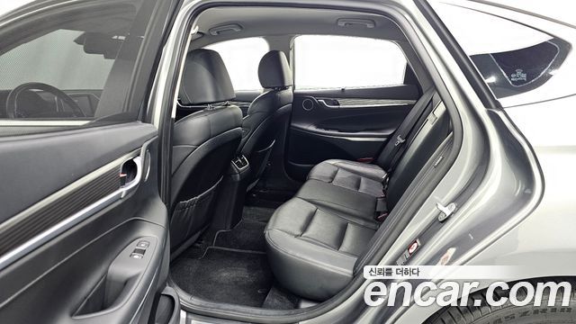 Hyundai Grandeur 2019 — photo 18