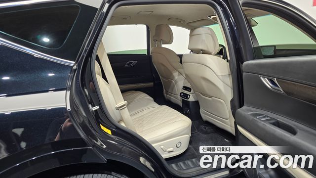 Genesis GV80 2020 — photo 17