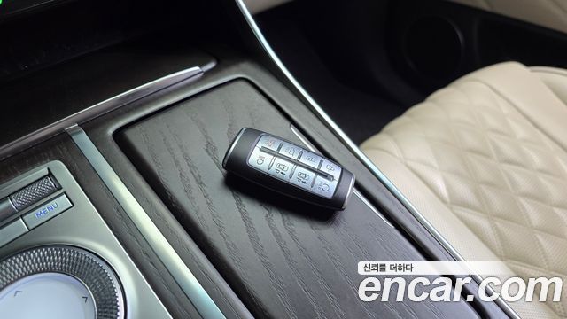 Genesis GV80 2020 — photo 21
