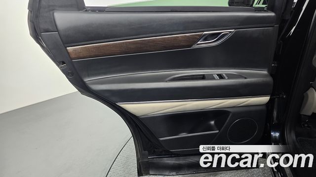 Genesis GV80 2020 — photo 15