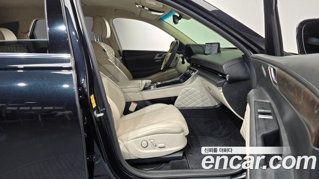 Genesis GV80 2020 — photo 16