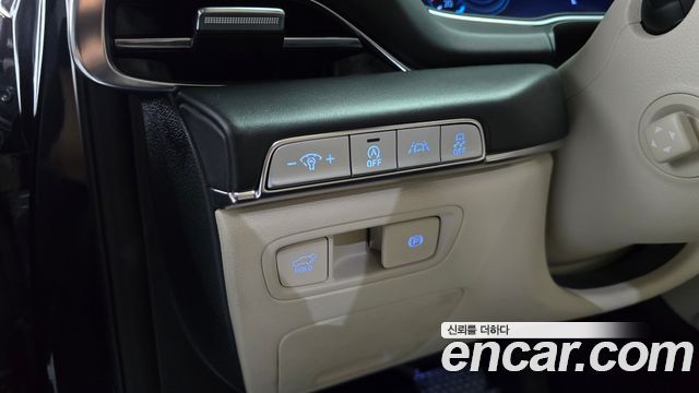 Genesis GV80 2020 — photo 27
