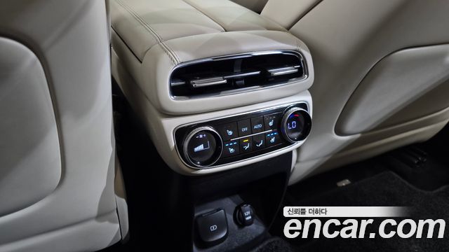 Genesis GV80 2020 — photo 29