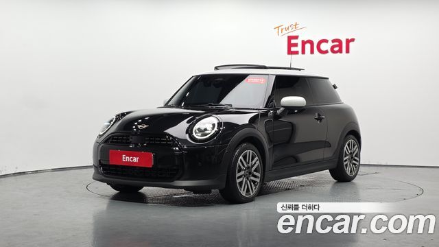 Mini Cooper 2025 — photo 36