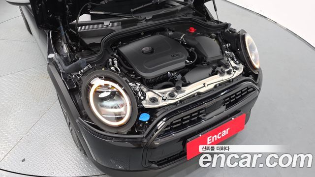 Mini Cooper 2025 — photo 6