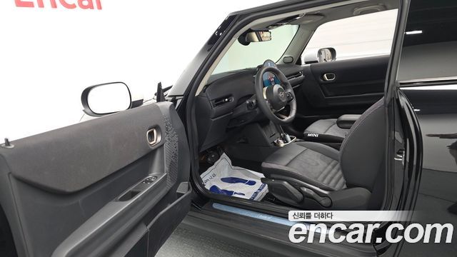 Mini Cooper 2025 — photo 13