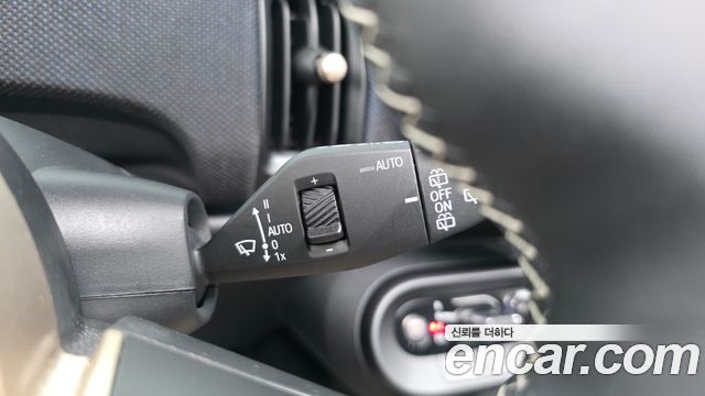 Mini Cooper 2025 — photo 27