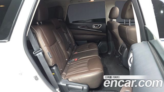 Infiniti QX60 2018 — photo 18