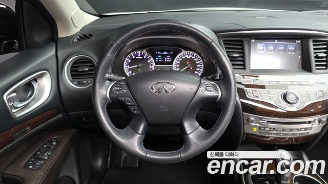 Infiniti QX60 2018 — photo 19