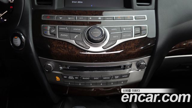 Infiniti QX60 2018 — photo 21