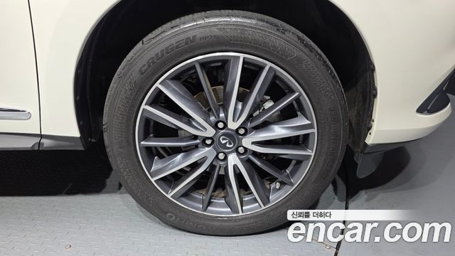 Infiniti QX60 2018 — photo 7