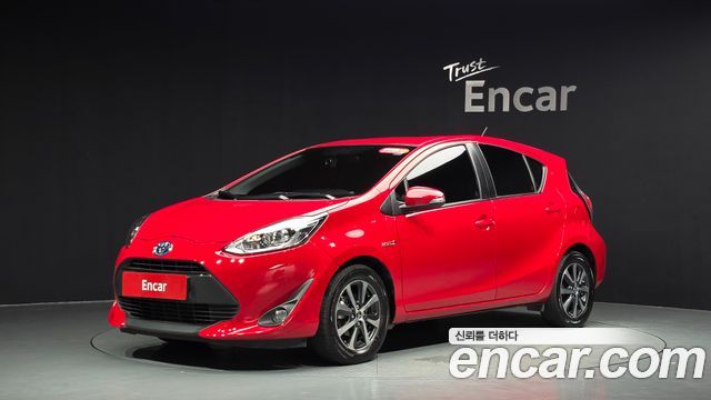 Toyota Prius 2019 — photo 31
