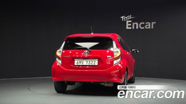 Toyota Prius 2019 — photo 4