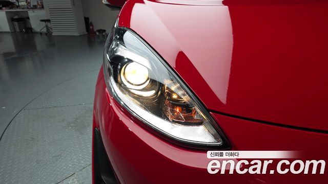 Toyota Prius 2019 — photo 8