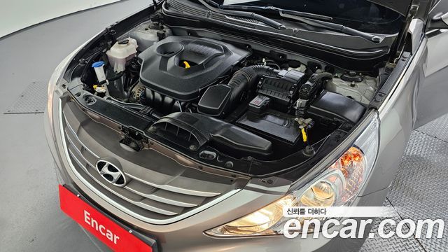 Hyundai Sonata 2012 — photo 6