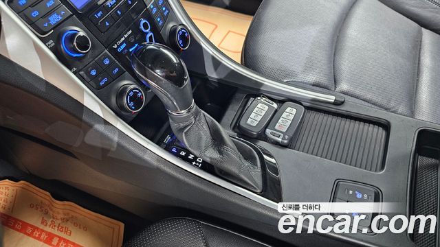 Hyundai Sonata 2012 — photo 12