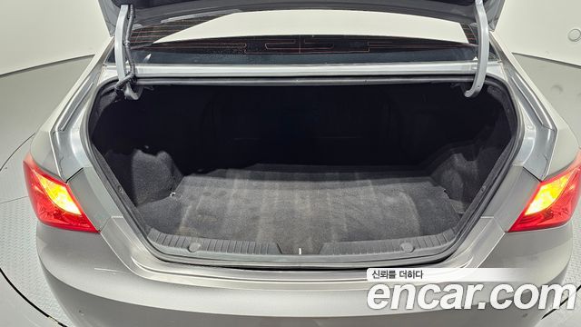 Hyundai Sonata 2012 — photo 22