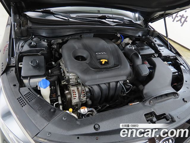 Kia K5 2016 — photo 6