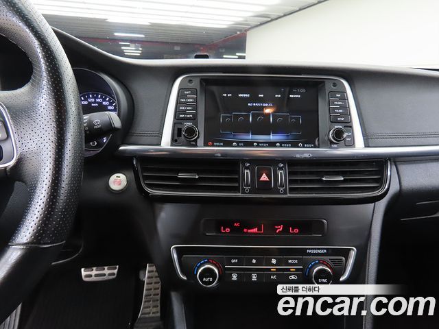 Kia K5 2016 — photo 13