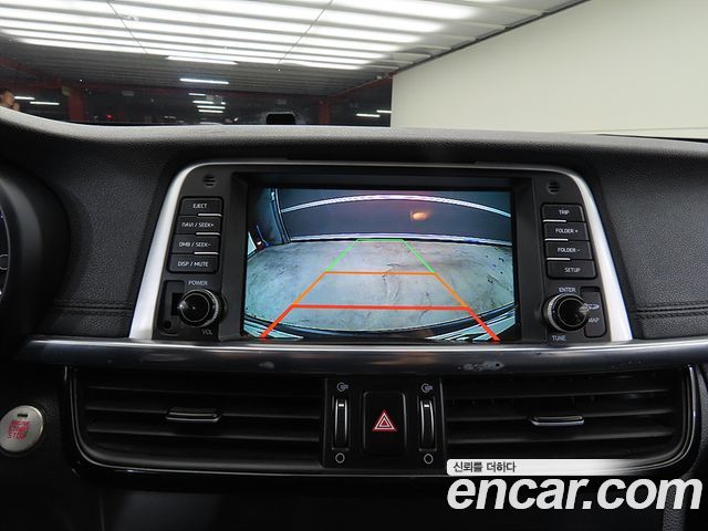 Kia K5 2016 — photo 15