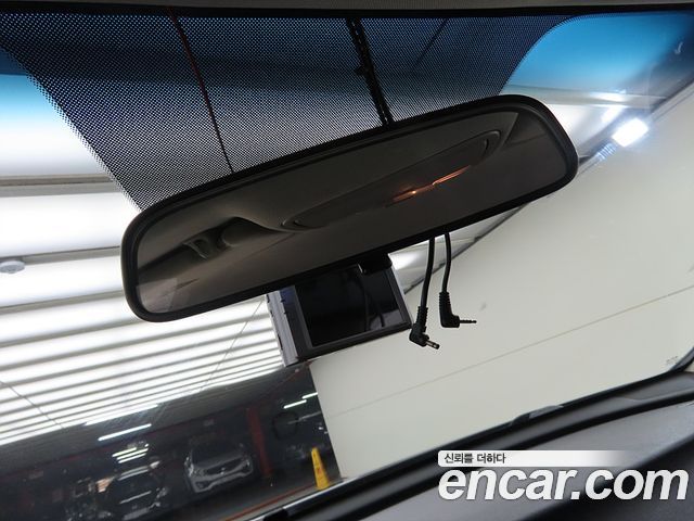 Kia K5 2016 — photo 18