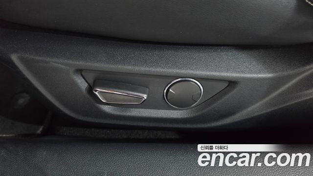 Ford Mustang 2019 — photo 23
