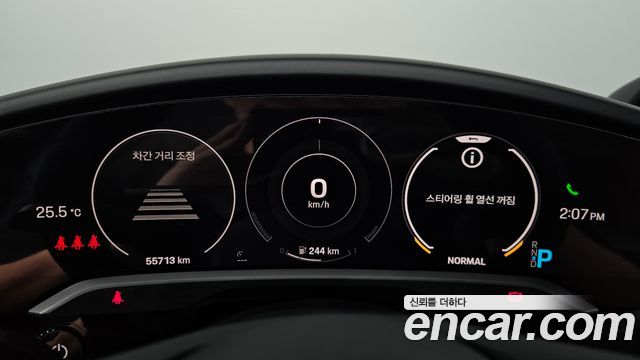 Porsche Taycan 2021 — photo 11