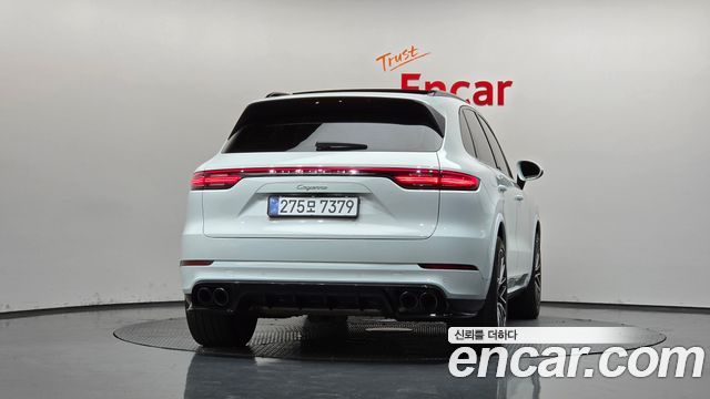 Porsche Cayenne 2019 — photo 4