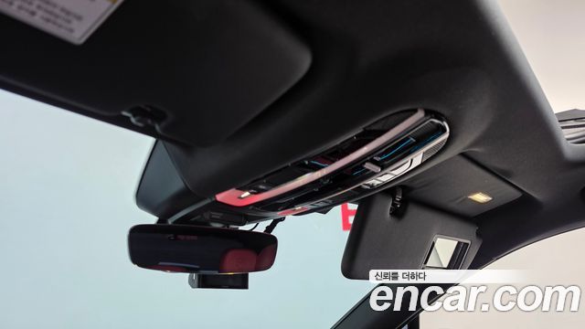 Porsche Cayenne 2019 — photo 28
