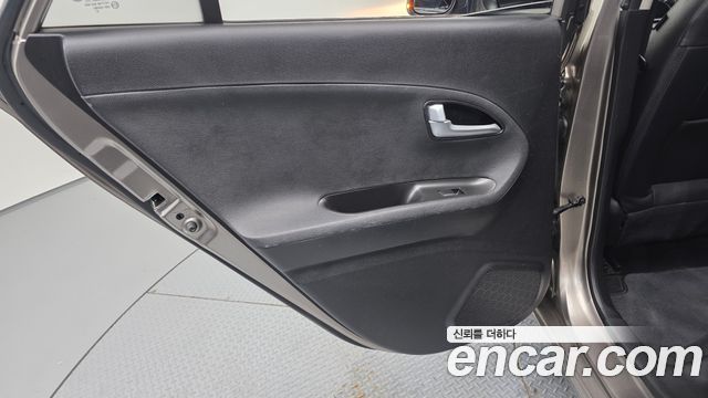 Kia morning 2013 — photo 15