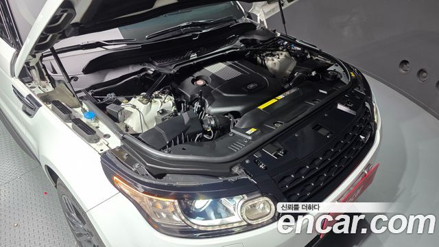 Land Rover Range Rover Sport 2016 — photo 6