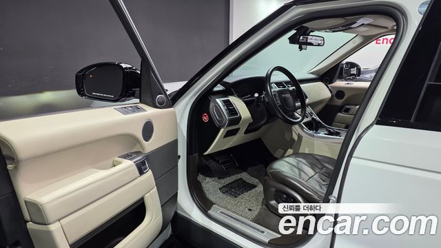 Land Rover Range Rover Sport 2016 — photo 10
