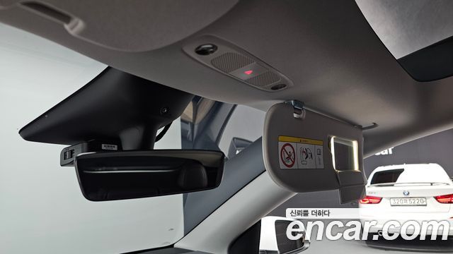 Tesla Model Y 2023 — photo 31