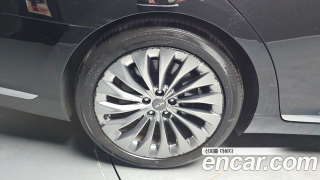 Genesis EQ900 2016 — photo 5