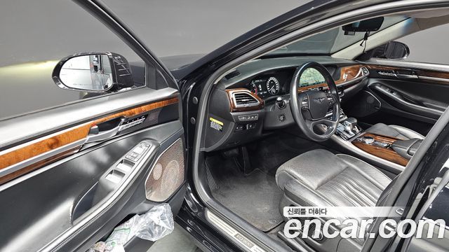 Genesis EQ900 2016 — photo 12