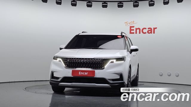 Kia Canival 2023 — photo 3