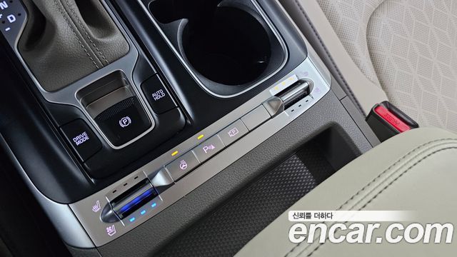 Kia Canival 2023 — photo 23