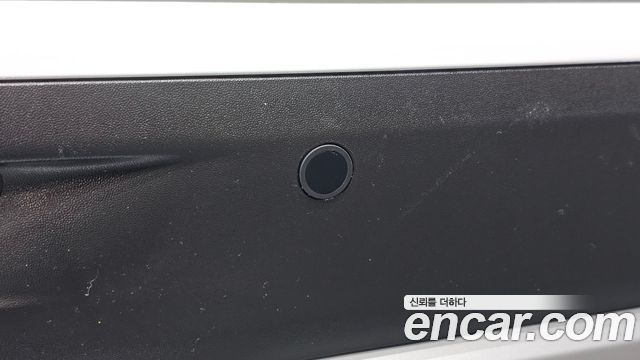 Kia Canival 2023 — photo 25