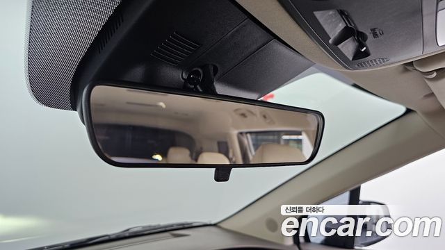 Kia Canival 2023 — photo 29